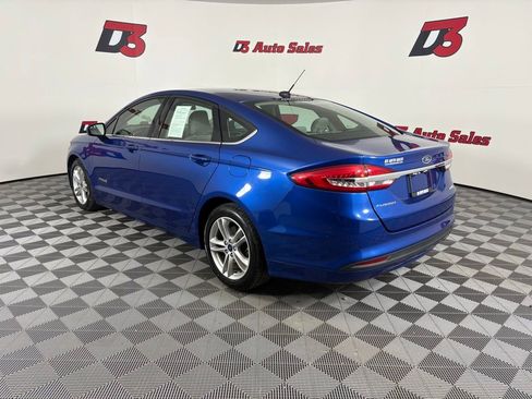 Used 2018 Ford Fusion S FWD image 5
