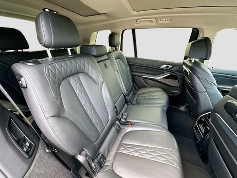 Used 2023 BMW X7 xDrive40i image 30