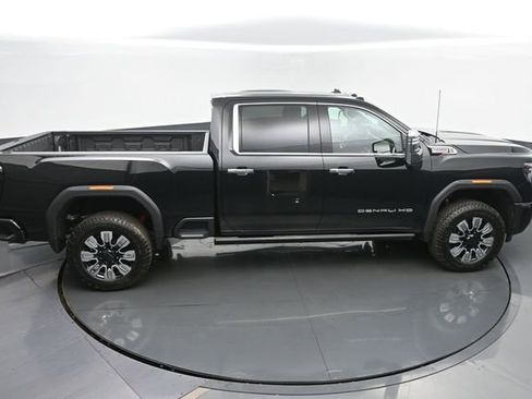 New 2025 GMC Sierra 2500 Denali w/ Denali Reserve Package image 43