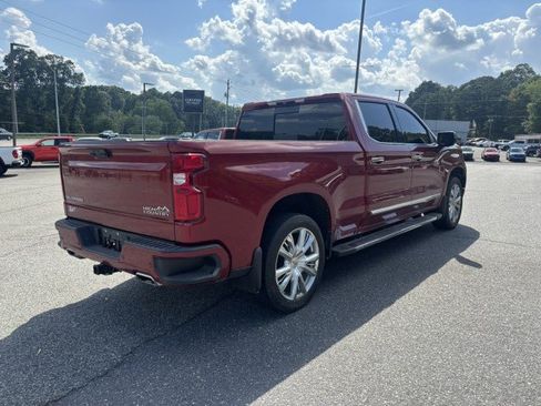 Used 2022 Chevrolet Silverado 1500 High Country AWD/4WD image 7