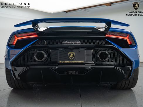 Used 2024 Lamborghini Huracan Tecnica image 17
