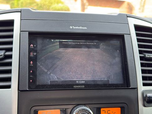 Used 2019 Nissan Frontier PRO-4X AWD/4WD image 19