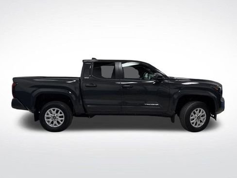 Used 2024 Toyota Tacoma SR5 image 2
