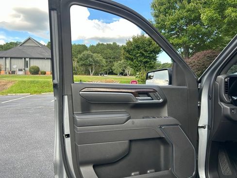Used 2025 GMC Sierra 1500 Elevation RWD image 53