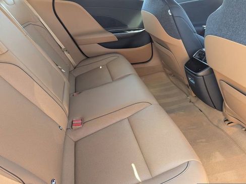 Used 2024 Lucid Air Touring image 13