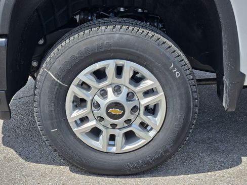 New 2026 Chevrolet Silverado 2500 W/T RWD image 7