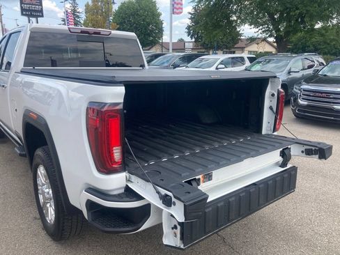Certified 2023 GMC Sierra 2500 Denali AWD/4WD image 10