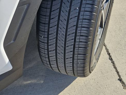 Used 2025 Hyundai Tucson SEL FWD image 15