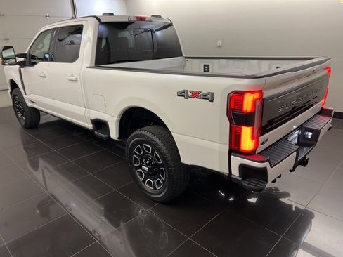New 2025 Ford F250 Platinum image 4