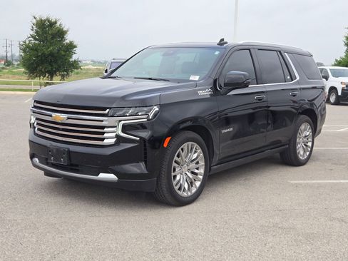 Used 2023 Chevrolet Tahoe High Country AWD/4WD image 7