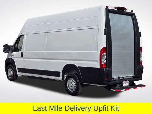 Used 2024 RAM ProMaster 3500 w/ Delivery Van Package image 29