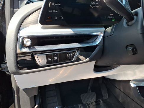 Certified 2024 Cadillac Lyriq Sport w/ LPO, Floor Liner Package AWD/4WD image 21