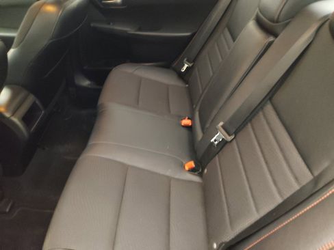 Used 2016 Toyota Camry SE FWD image 18