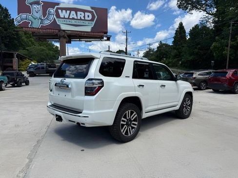 Used 2023 Toyota 4Runner Limited AWD/4WD image 4