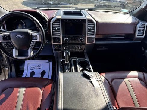 Used 2018 Ford F150 Platinum w/ Equipment Group 701A Luxury image 17