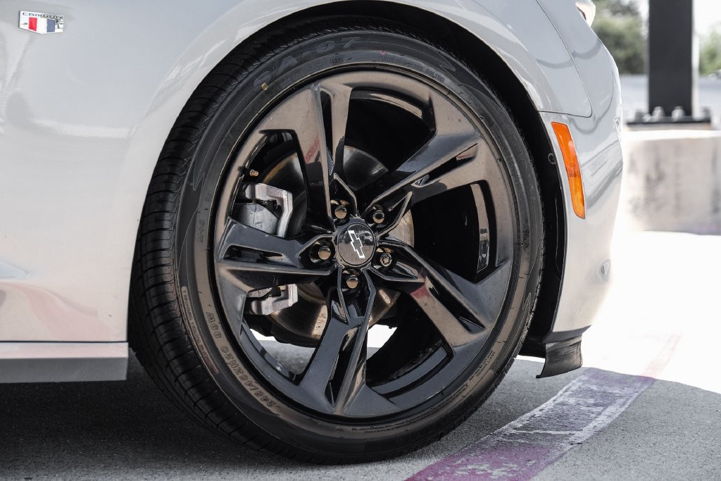 Used 2023 Chevrolet Camaro LT w/ Technology Package RWD image 56