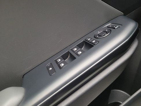 Used 2025 Kia K4 FWD image 27