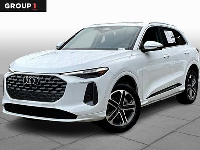 New 2025 Audi Q5 Premium Plus