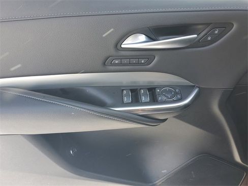 Certified 2023 Cadillac XT4 Premium Luxury w/ Cold Weather Package image 10