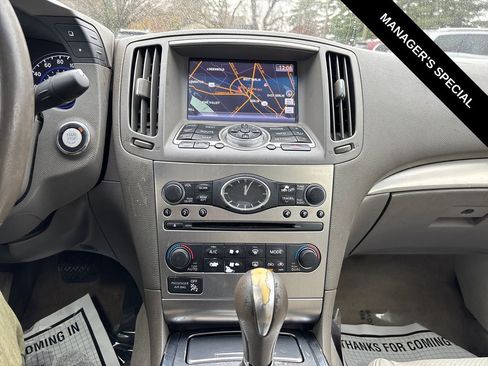 Used 2012 INFINITI G37 x w/ Premium Pkg image 23