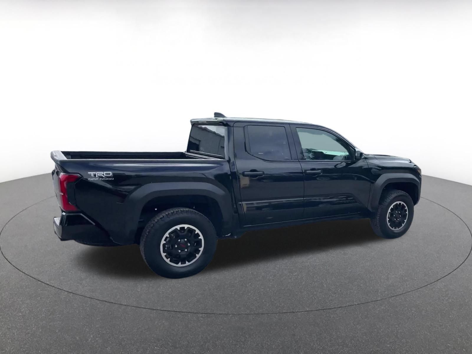 Used 2025 Toyota Tacoma TRD Off-Road AWD/4WD image 14
