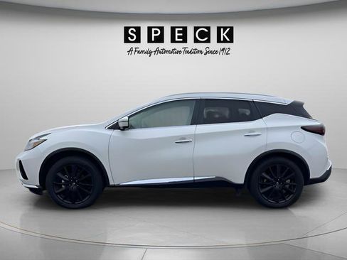 Used 2023 Nissan Murano SL image 2