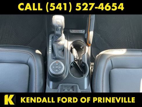 Used 2023 Ford Bronco Badlands w/ Sasquatch Package AWD/4WD image 18