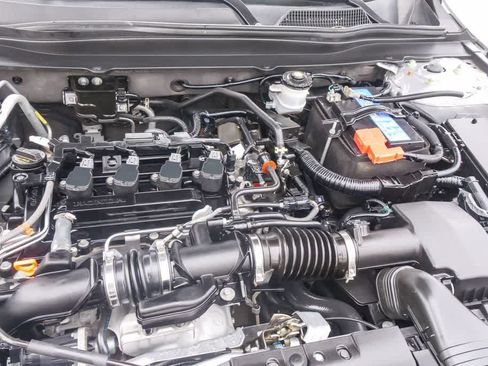 Used 2021 Honda Accord Sport image 25
