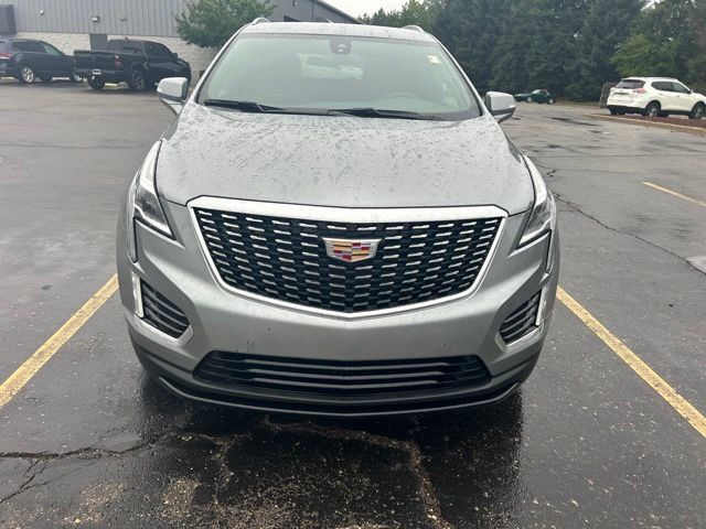 Used 2024 Cadillac XT5 Luxury w/ LPO, Floor Liner Package AWD/4WD image 6
