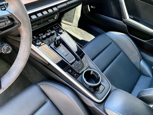 Certified 2020 Porsche 911 Carrera 4S AWD/4WD image 17