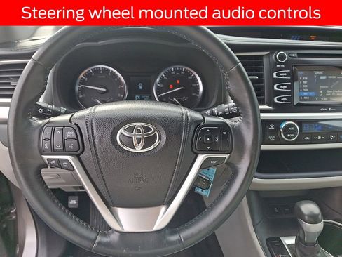 Used 2014 Toyota Highlander Plus image 18