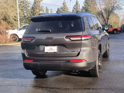 New 2025 Jeep Grand Cherokee L Limited image 8