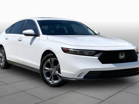 Certified 2024 Honda Accord EX image 3