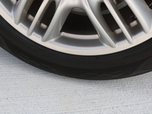 Used 2008 Porsche Cayenne AWD/4WD image 7