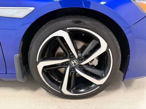 Used 2021 Honda Accord Sport image 12