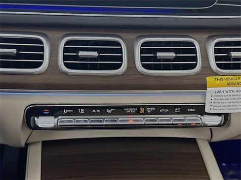 New 2026 Mercedes-Benz GLE 450 4MATIC image 16