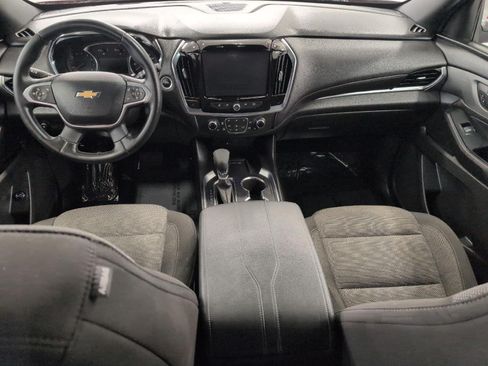 Used 2023 Chevrolet Traverse LT AWD/4WD image 6