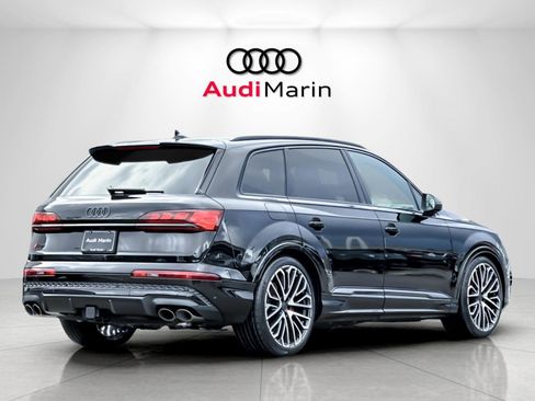 New 2026 Audi SQ7 Prestige image 5