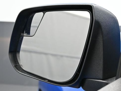 Used 2022 GMC Canyon Elevation w/ Trailering Package image 8