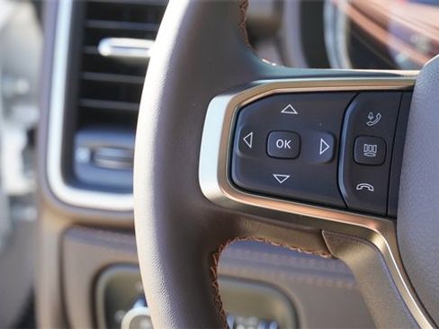 New 2025 RAM 2500 Limited image 28