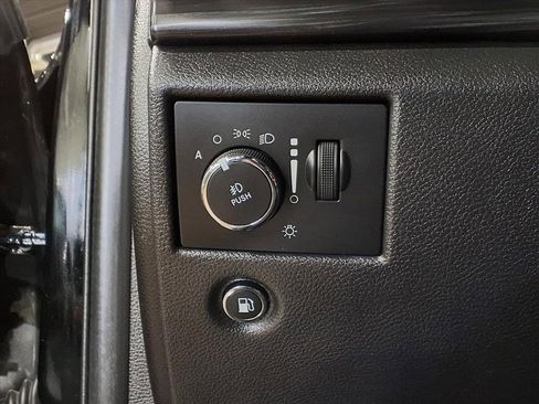 Certified 2021 Jeep Grand Cherokee Laredo X image 13