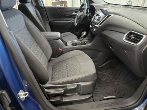 Used 2024 Chevrolet Equinox LT AWD/4WD image 10
