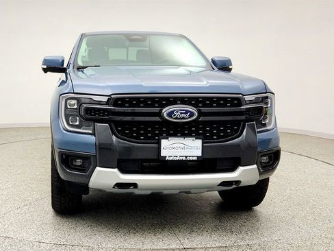 Used 2025 Ford Ranger Lariat w/ FX4 Off-Road Package AWD/4WD image 2
