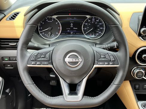 Used 2024 Nissan Sentra SV w/ SV Premium Package FWD image 11