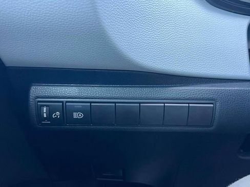 Certified 2024 Toyota Corolla SE FWD image 20