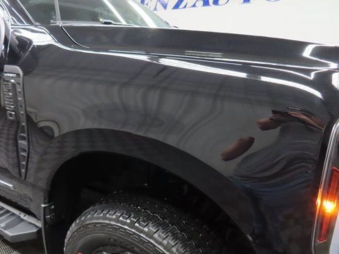 Used 2025 Ford F250 Lariat w/ Lariat Ultimate Package image 38