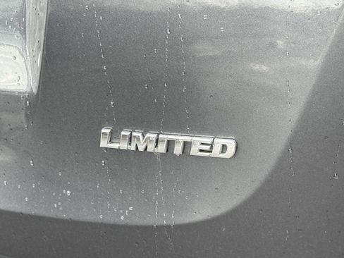 Used 2014 Toyota RAV4 Limited image 46