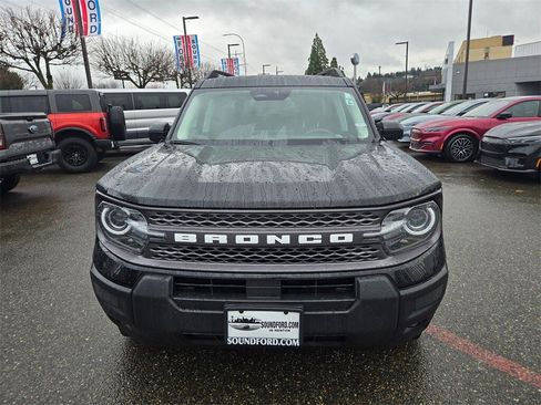 Used 2025 Ford Bronco Sport Big Bend w/ Convenience Package image 2