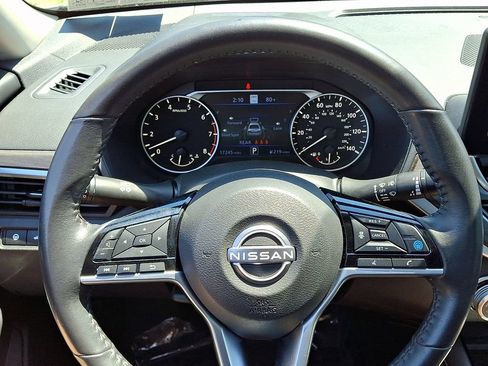 Certified 2023 Nissan Altima 2.5 SV w/ SV Premium Package FWD image 22
