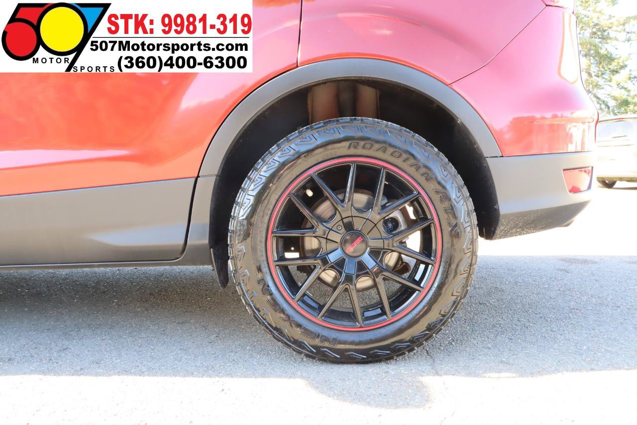 Used 2014 Ford Escape Titanium AWD/4WD image 29
